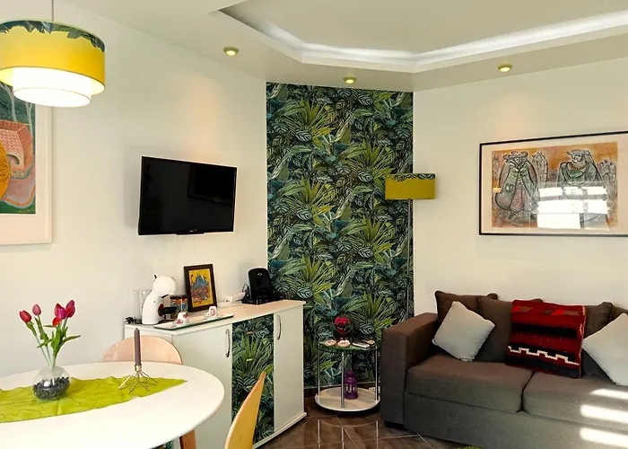 Little Wonder Apartment
