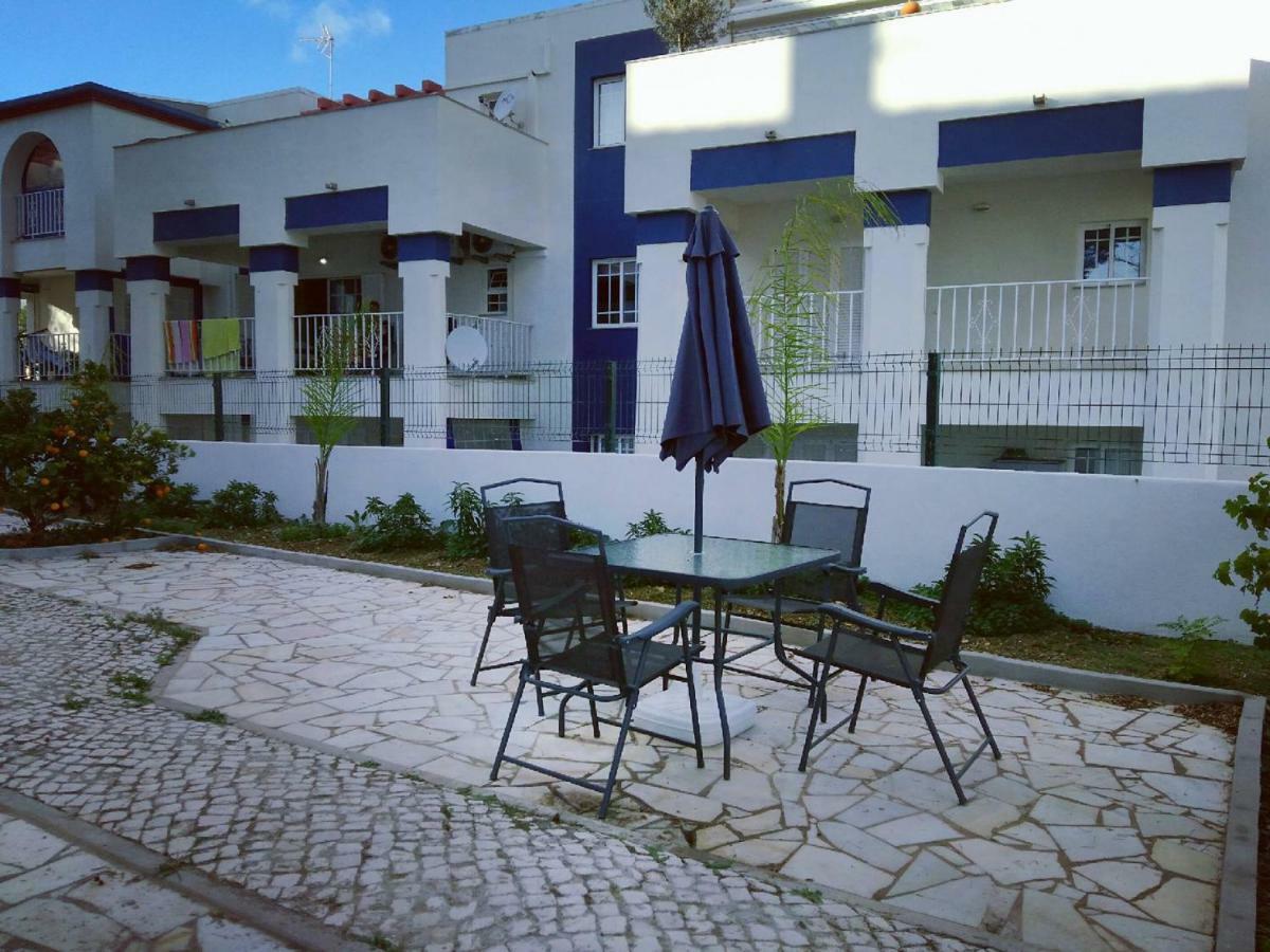 Little Wonder * Albufeira